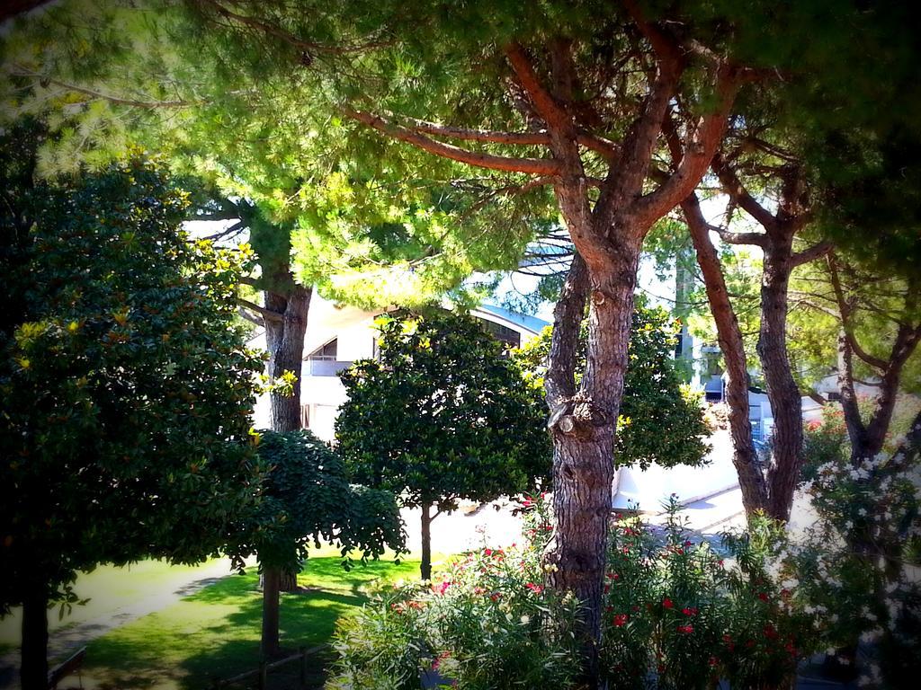 Hotel Zen Lignano Sabbiadoro Zewnętrze zdjęcie